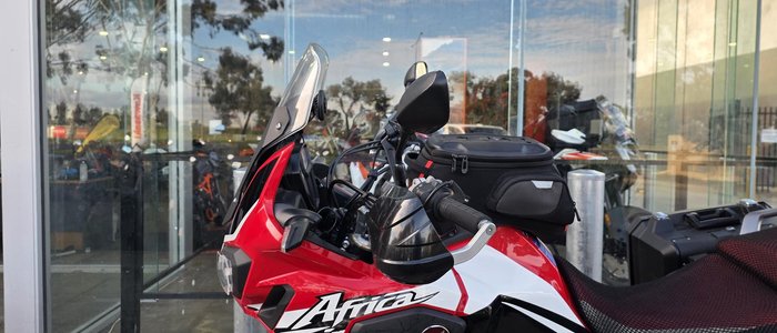 2016 Honda Africa Twin ABS (CRF1000LA) Africa Twin Red