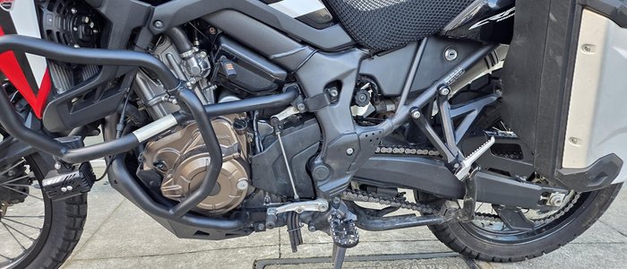 2016 Honda Africa Twin ABS (CRF1000LA) Africa Twin Red