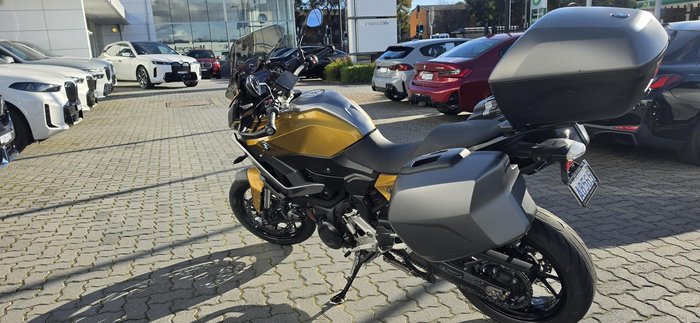 2021 BMW F 900 XR Tour
