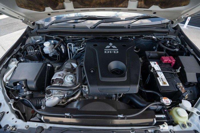 2017 Mitsubishi Pajero Sport