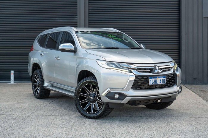 2017 Mitsubishi Pajero Sport