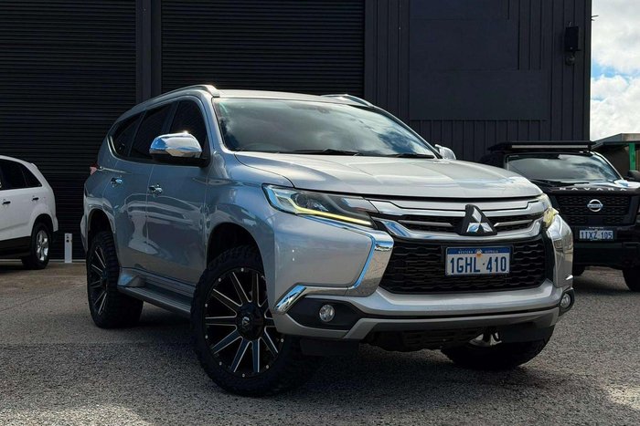 2017 Mitsubishi Pajero Sport