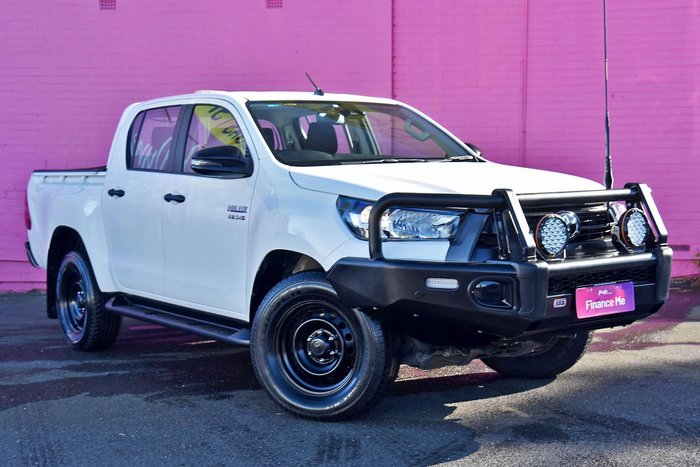 2021 Toyota Hilux SR