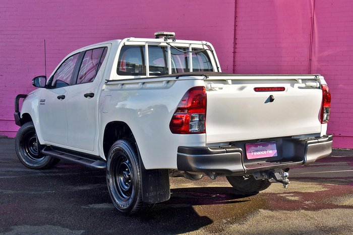 2021 Toyota Hilux SR