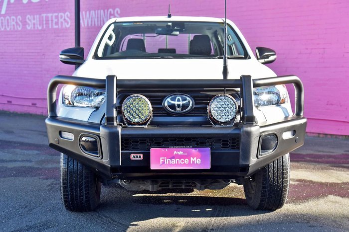 2021 Toyota Hilux SR