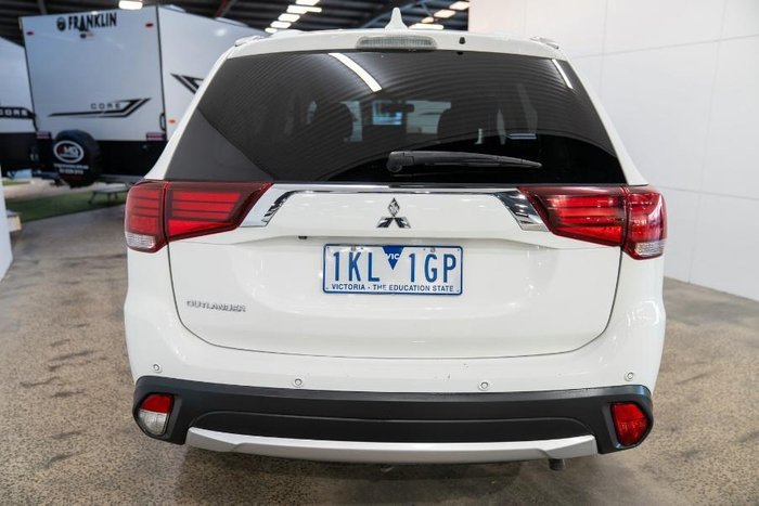 2017 Mitsubishi Outlander LS