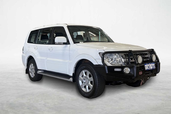 2021 Mitsubishi Pajero