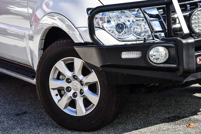 2021 Mitsubishi Pajero GLX