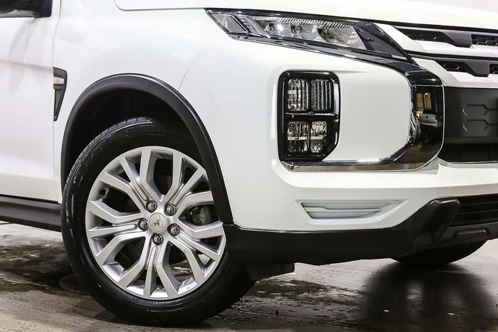 2024 Mitsubishi ASX ES