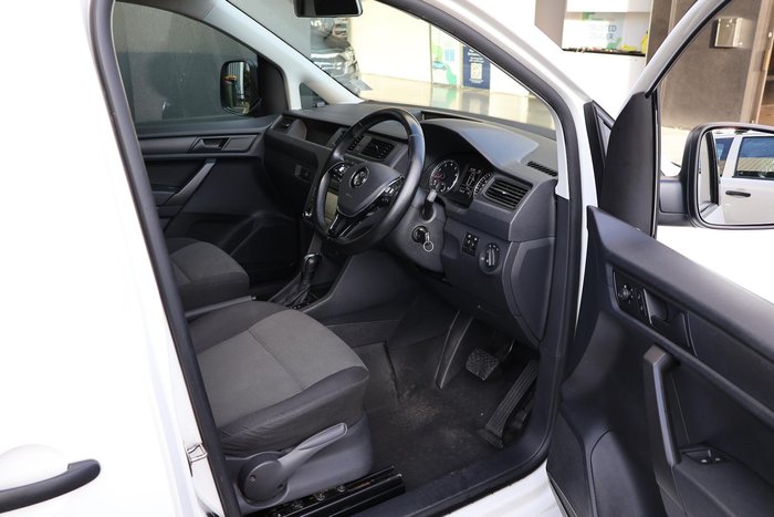 2016 Volkswagen Caddy 13