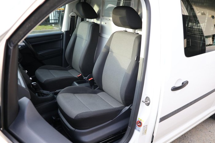2016 Volkswagen Caddy 17