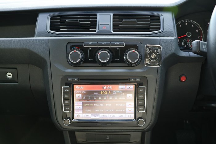 2016 Volkswagen Caddy 18