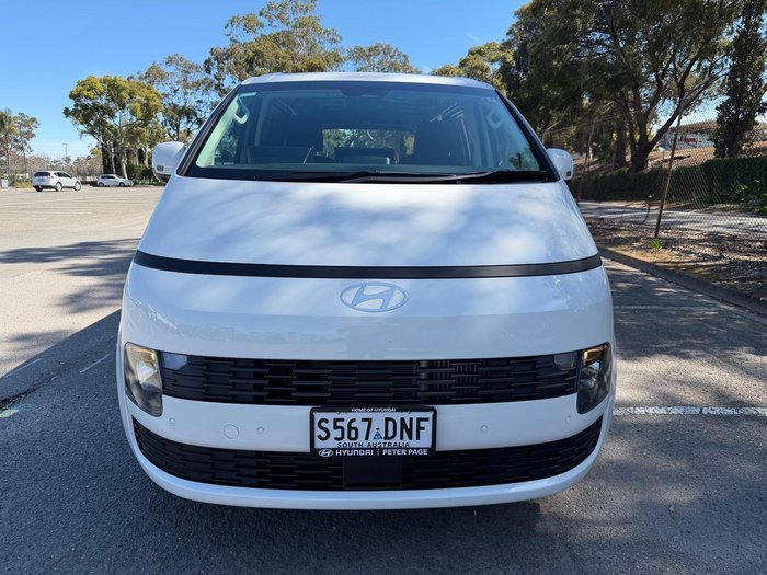 2026 Hyundai STARIA LOAD
