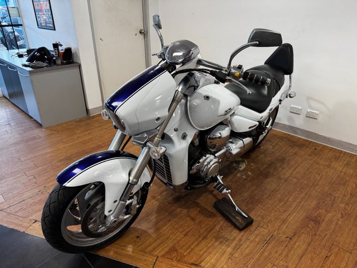 2008 Suzuki VZR 1800 BOULEVARD (M109R) WHITE