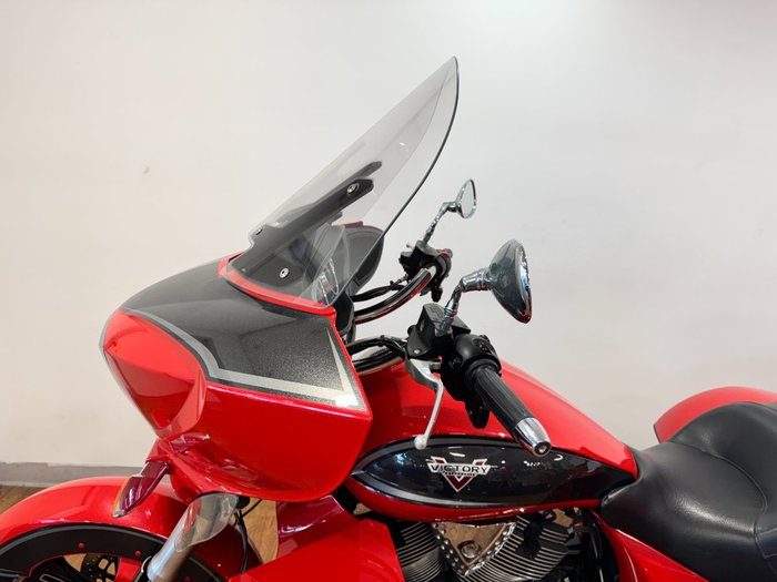 2016 Victory CROSS COUNTRY TOUR RED