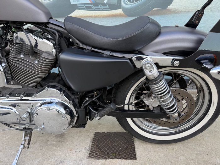 2015 HARLEY-DAVIDSON XL1200V SEVENTY-TWO GREY