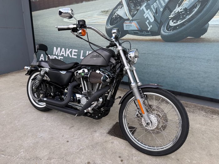 2015 HARLEY-DAVIDSON XL1200V SEVENTY-TWO GREY