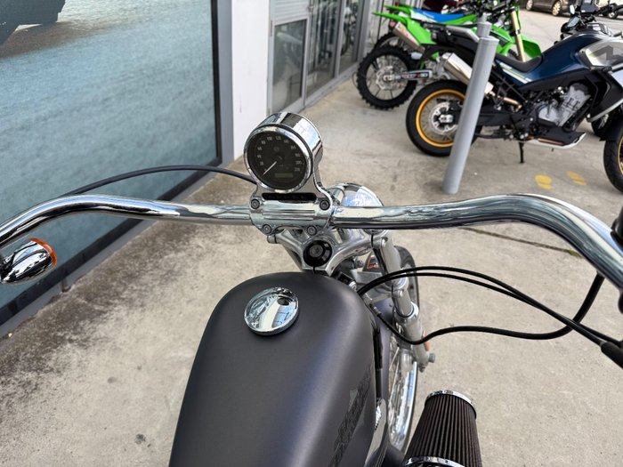 2015 HARLEY-DAVIDSON XL1200V SEVENTY-TWO GREY