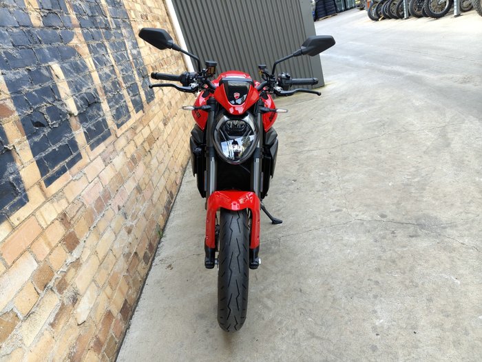 2026 DUCATI MONSTER + 890 ROAD RED