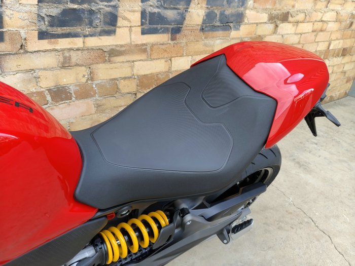 2026 DUCATI MONSTER + 890 ROAD RED