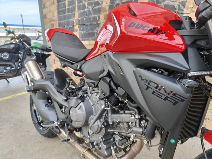 2026 DUCATI MONSTER + 890 ROAD RED