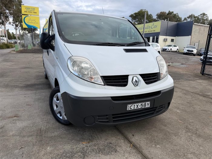 2012 RENAULT TRAFIC