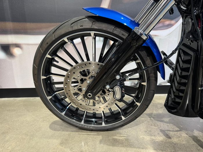 2024 Harley-Davidson Breakout 117 (FXBR) Softail Blue