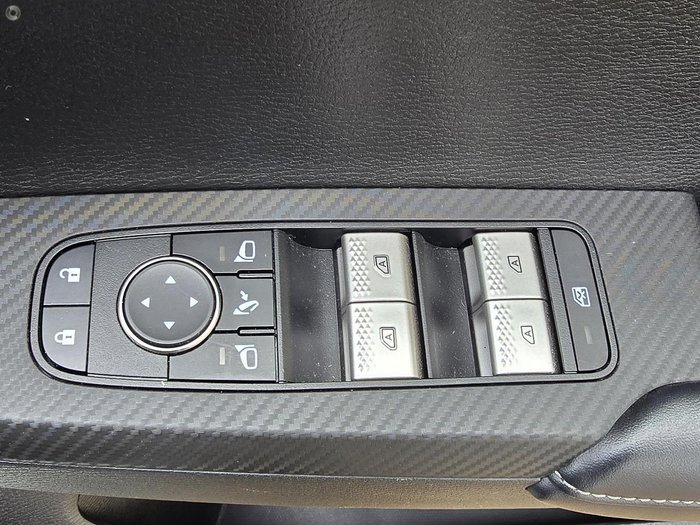 2022 Mitsubishi Outlander LS