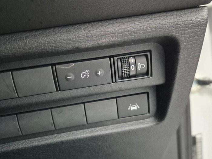 2022 Mitsubishi Outlander LS