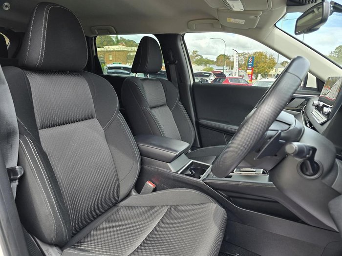 2022 Mitsubishi Outlander LS
