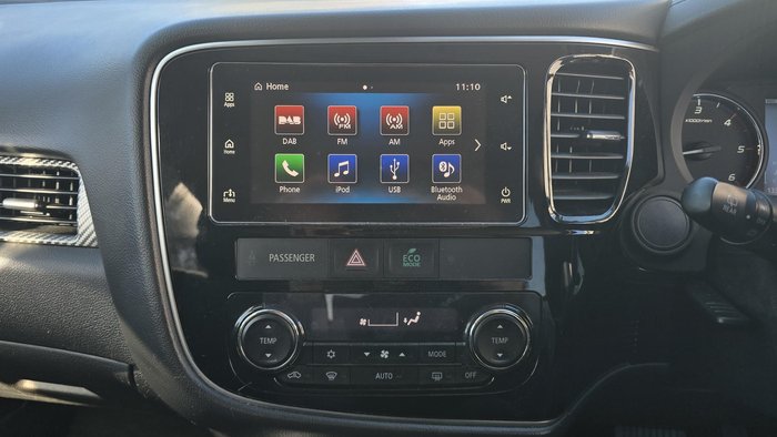 2017 Mitsubishi Outlander LS Safety Pack