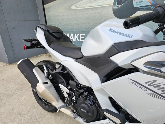 2024 Kawasaki NINJA 500 White