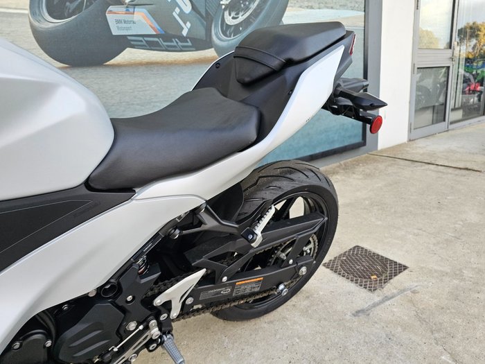 2024 Kawasaki NINJA 500 White