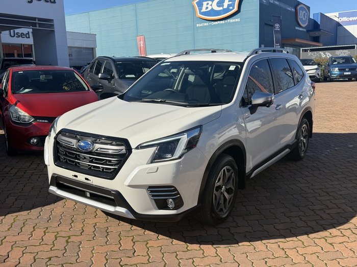 2022 Subaru Forester Hybrid L