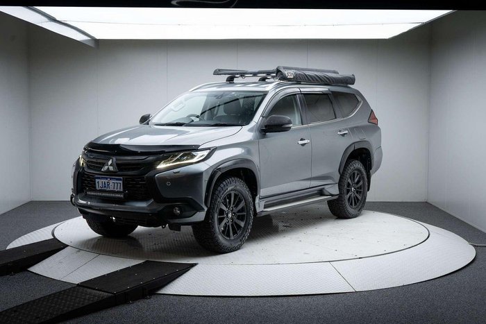 2017 Mitsubishi Pajero Sport