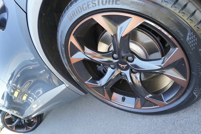 2024 CUPRA Formentor VZe Tribe Edition