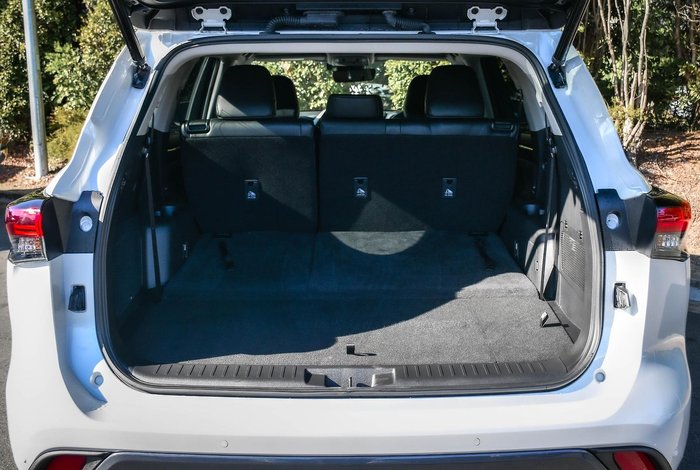 2022 Toyota Kluger Grande