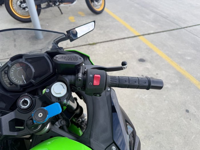 2024 Kawasaki NINJA 400 Green