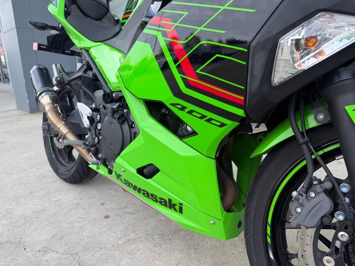 2024 Kawasaki NINJA 400 Green