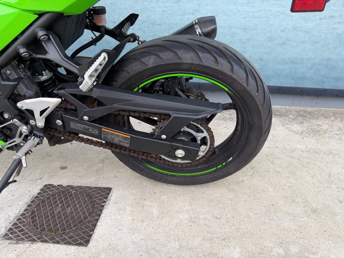 2024 Kawasaki NINJA 400 Green