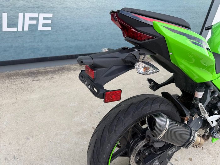 2024 Kawasaki NINJA 400 Green