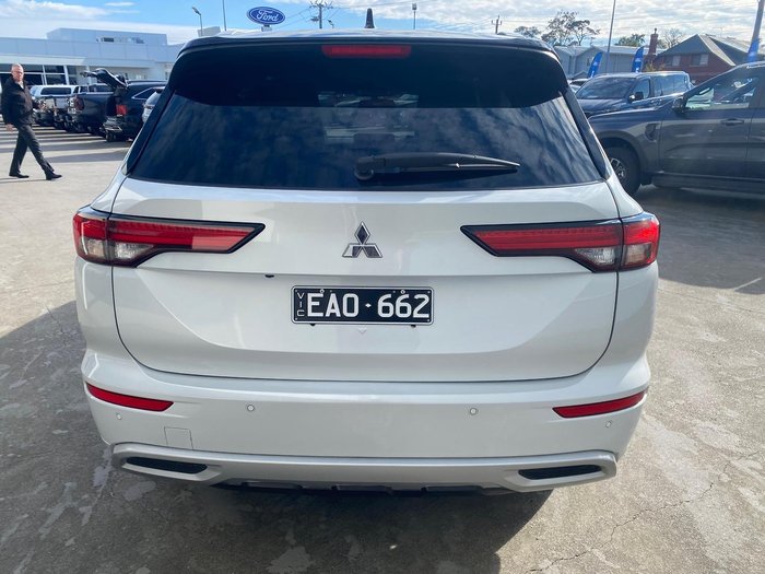 2021 Mitsubishi Outlander Exceed Tourer