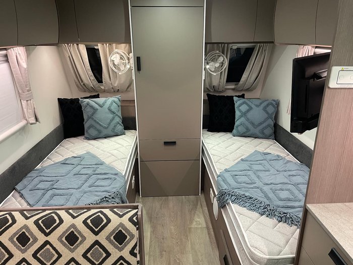 2023 Jayco Journey ( Deposit Taken ) - 2 X Single Beds