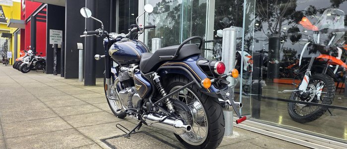 2026 Royal Enfield Bullet 650 650 Twin Blue