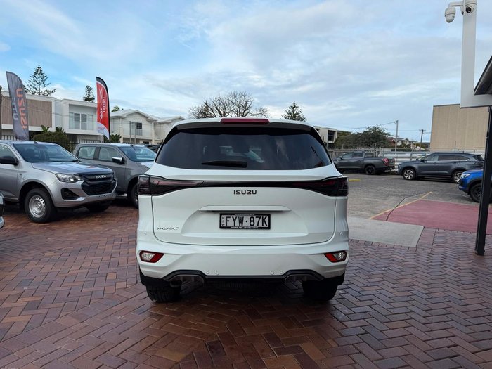 2025 Isuzu MU-X LS-T
