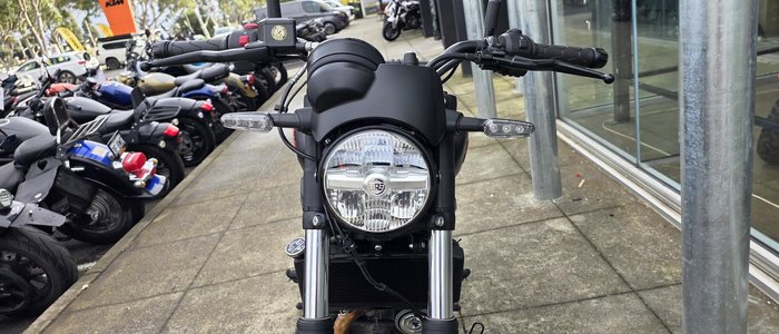 2026 Royal Enfield Guerrilla 450 Guerrilla Grey
