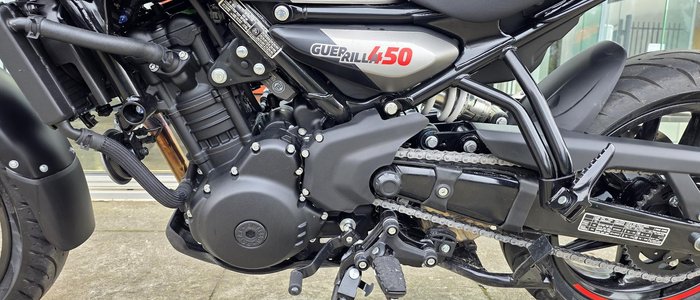 2026 Royal Enfield Guerrilla 450 Guerrilla Grey