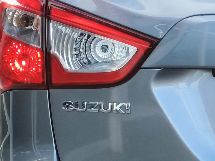 2015 Suzuki S-Cross GLX JY Silky Silver