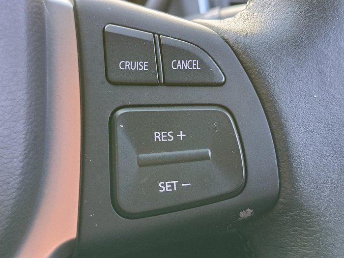 2015 Suzuki S-Cross GLX JY Silky Silver