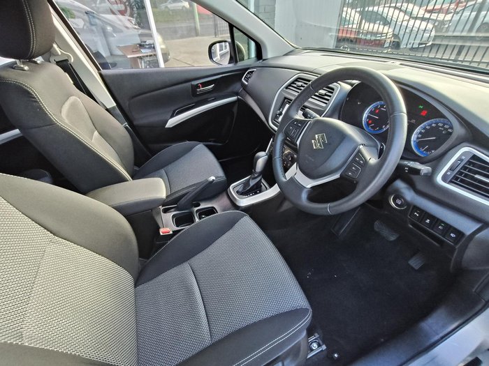 2015 Suzuki S-Cross GLX JY Silky Silver